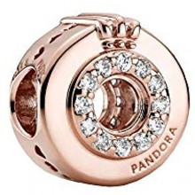 Pandora Open pavé crown O charm in rose gold.