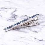 DYXYH Enamel Tie Clip Blue Flower Design Tie Bar Lucky Four-Leaf Clover Tie Pin for Mens Wedding Business
