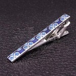 DYXYH Enamel Tie Clip Blue Flower Design Tie Bar Lucky Four-Leaf Clover Tie Pin for Mens Wedding Business